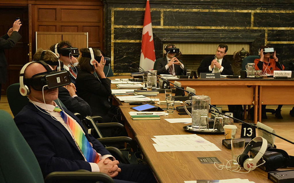 Two per cent of Canadians have a VR headset: MTM