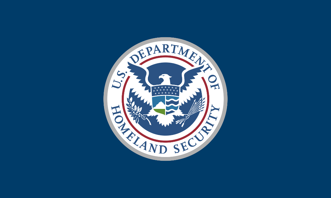 Civil liberties groups back privacy commish on device searches