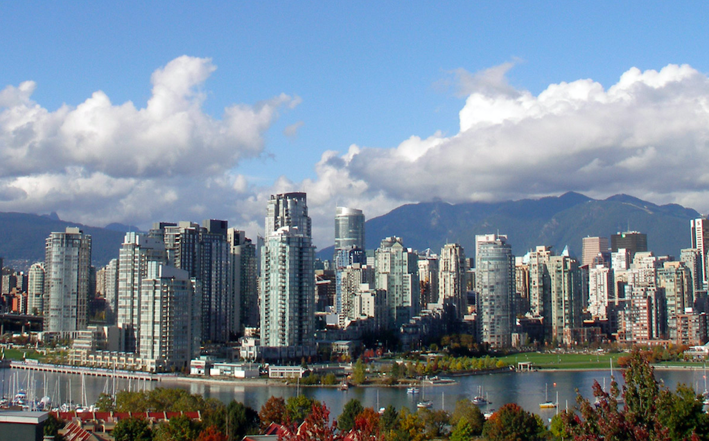 CRTC denies applications for new radio stations in Vancouver, Grande Prairie