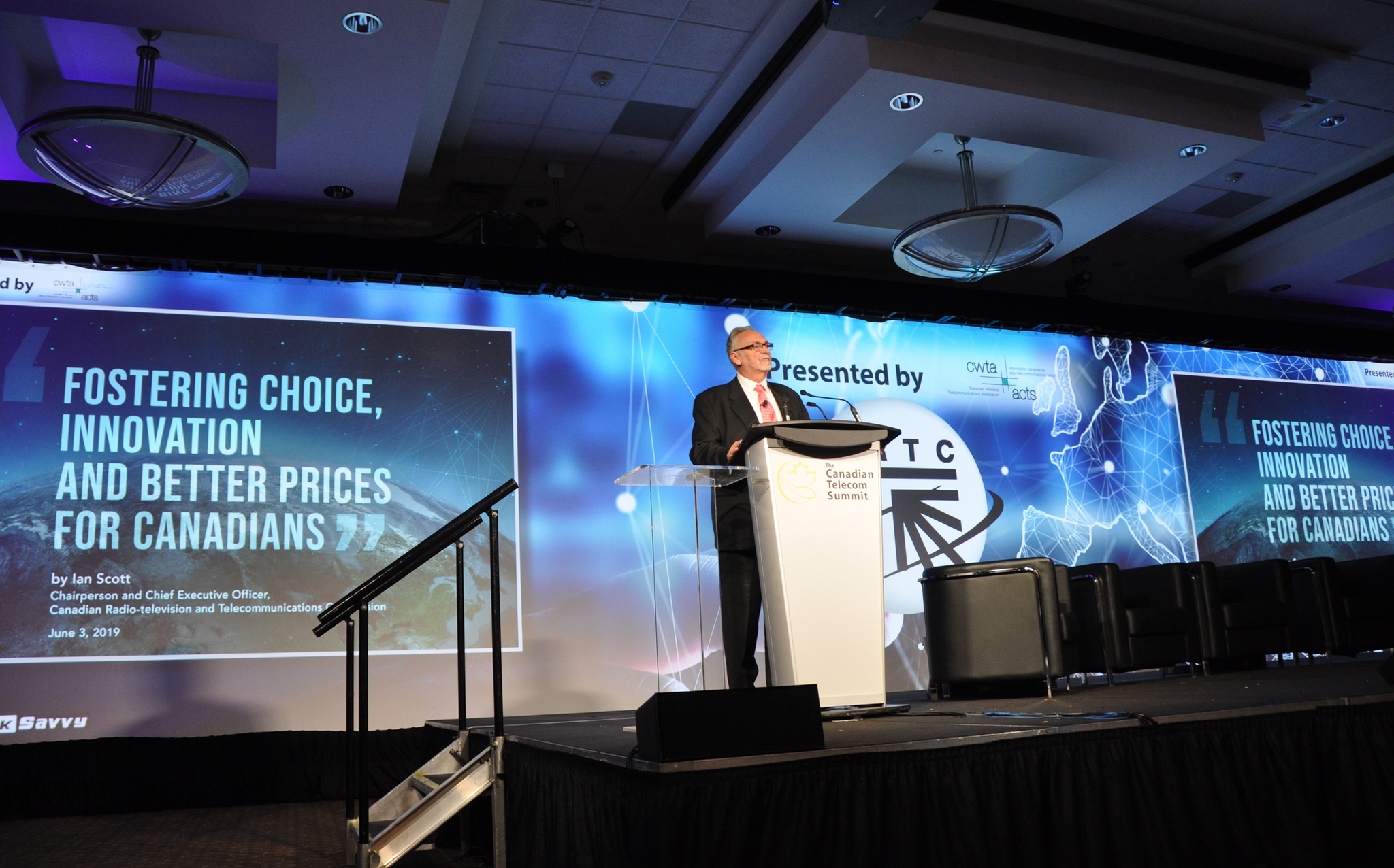 CRTC chairman fires warning shot about customer service issues CRTC chairman fires warning shot about customer service issues