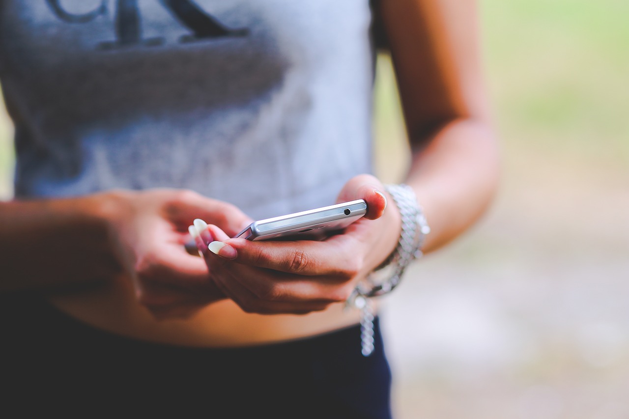 Democracy Watch calls for Telecom Consumer Organization Democracy Watch calls for Telecom Consumer Organization