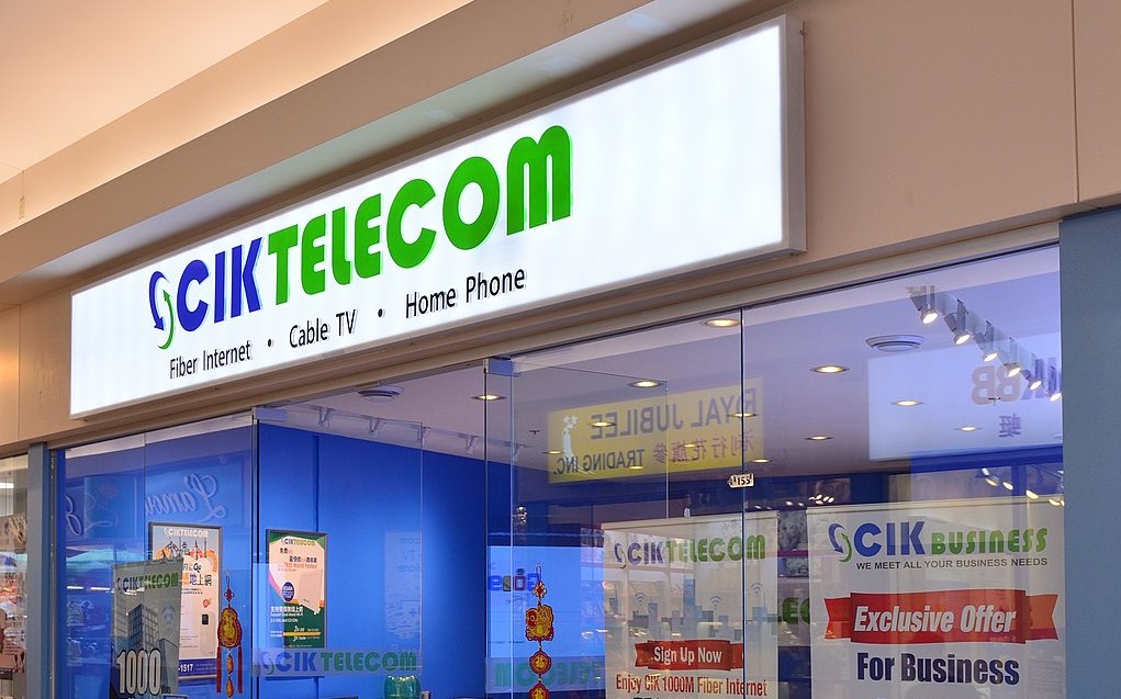 Canadian telecom provider challenges CRTC's decision in face of dominant carriers' access to last mile fibre Canadian telecom provider challenges CRTC's decision in face of dominant carriers' access to last mile fibre